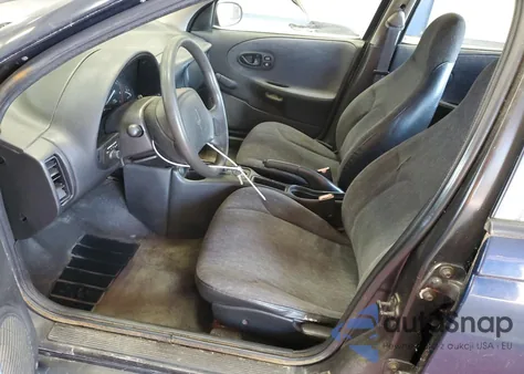 1999 Saturn Sl1 из США, поврежденный, VIN 1G8ZH5288XZ178819